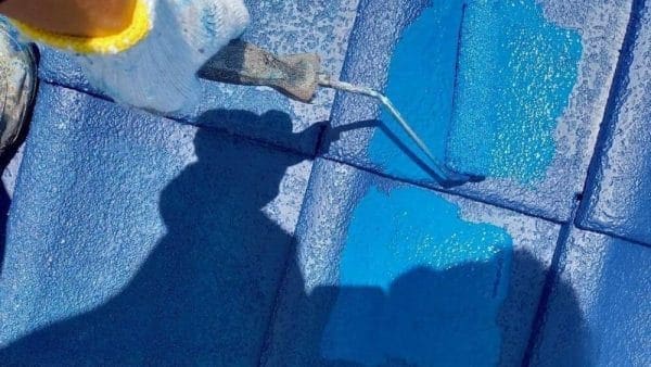 【施工事例】大牟田市で屋根塗装｜便利屋によるビフォーアフター写真を公開！