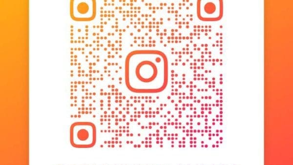 インスタグラム始めております